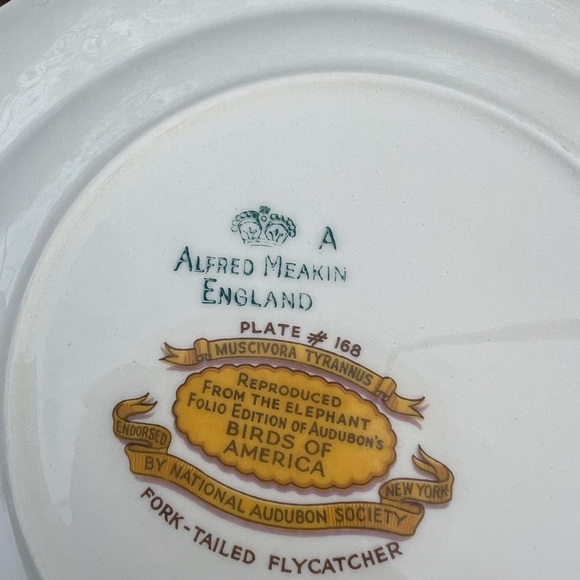 Meakin Band-Tailed Pigeon #367 and  # 168 Fork-Tailed Flycatcher 8.75” Plate Set - Picture 6 of 13